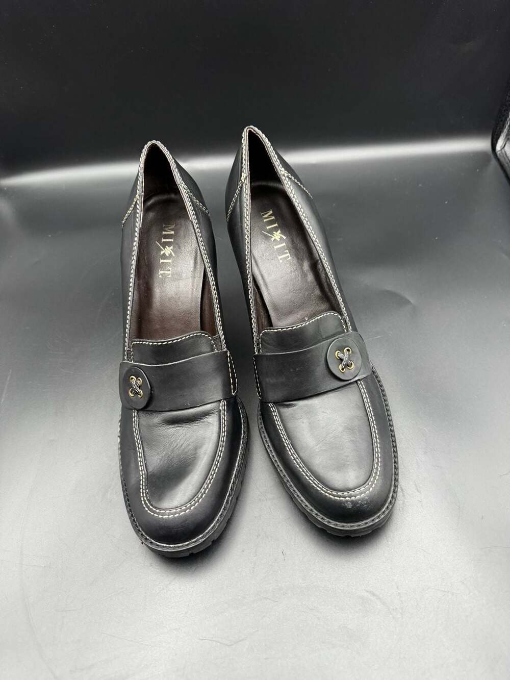 Mixit Charlize Black Leather Heeled Loafers Size 10M